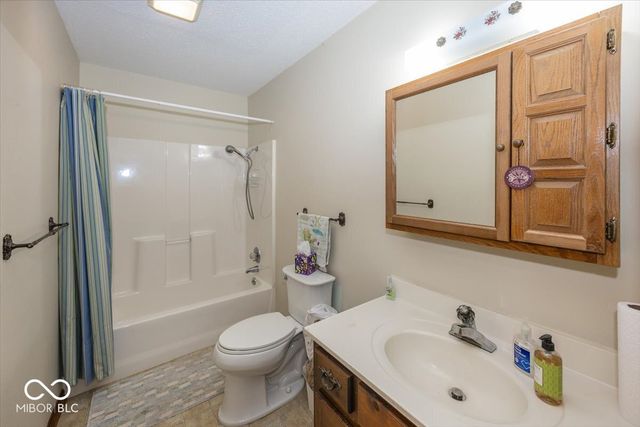 1714 Pippin Drive, Greenfield, IN 46140