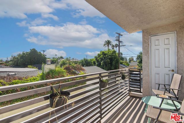 6420 Hazeltine Avenue 9, Los Angeles, CA 91401