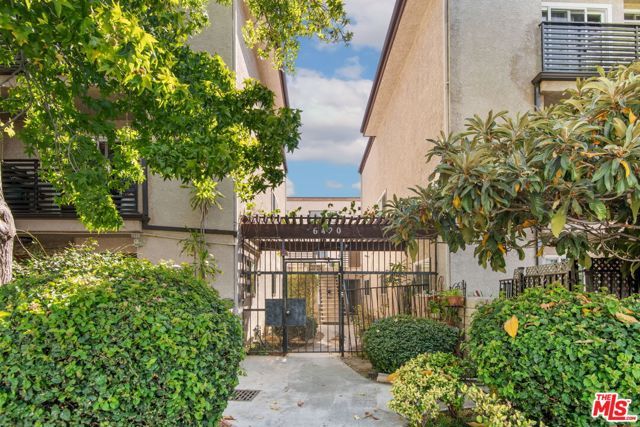6420 Hazeltine Avenue 9, Los Angeles, CA 91401