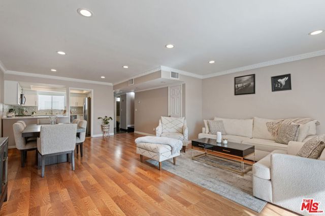 6420 Hazeltine Avenue 9, Los Angeles, CA 91401