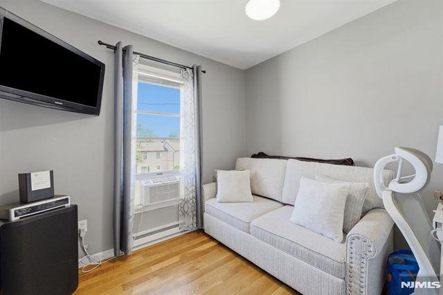 312 Littleton Avenue 804, Newark, NJ 07103