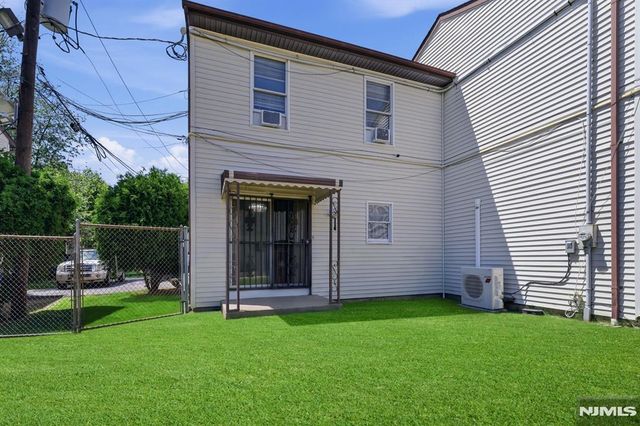 312 Littleton Avenue 804, Newark, NJ 07103