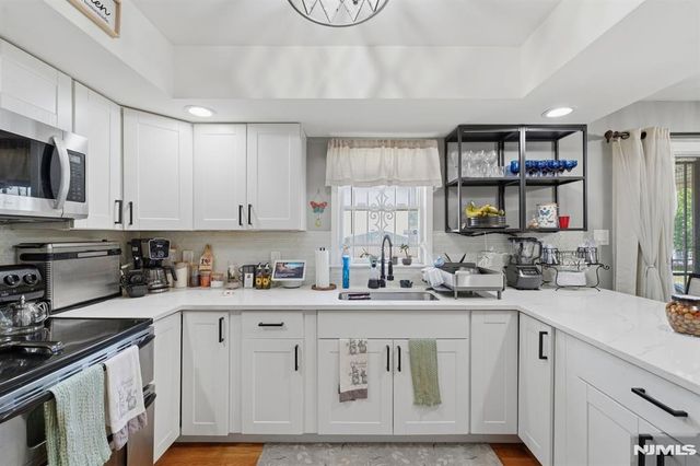 312 Littleton Avenue 804, Newark, NJ 07103