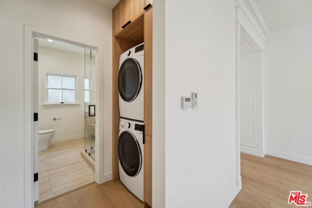 9122 W 3rd Street, Los Angeles, CA 90048