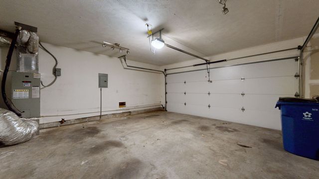 422 Randall Ln, La Vergne, TN 37086