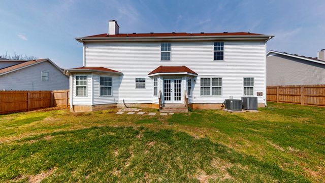 422 Randall Ln, La Vergne, TN 37086