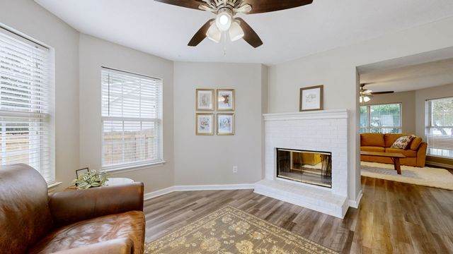 422 Randall Ln, La Vergne, TN 37086