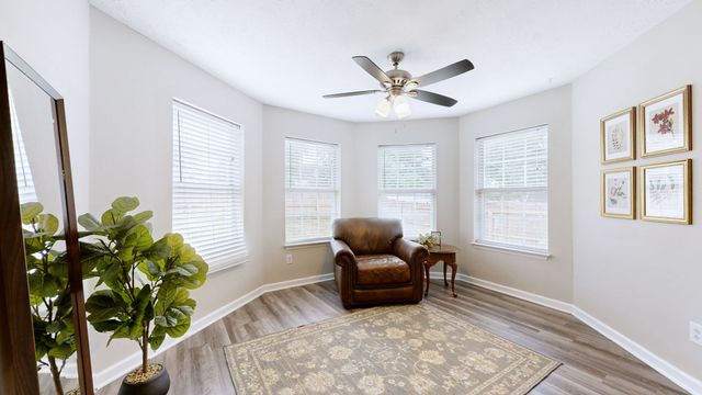 422 Randall Ln, La Vergne, TN 37086