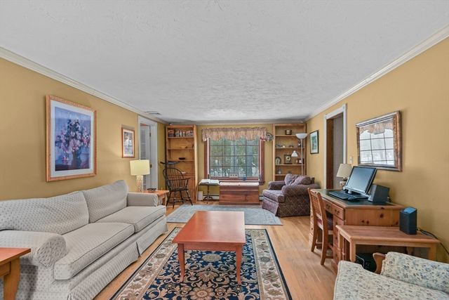 171 Pine St, Duxbury, MA 02332