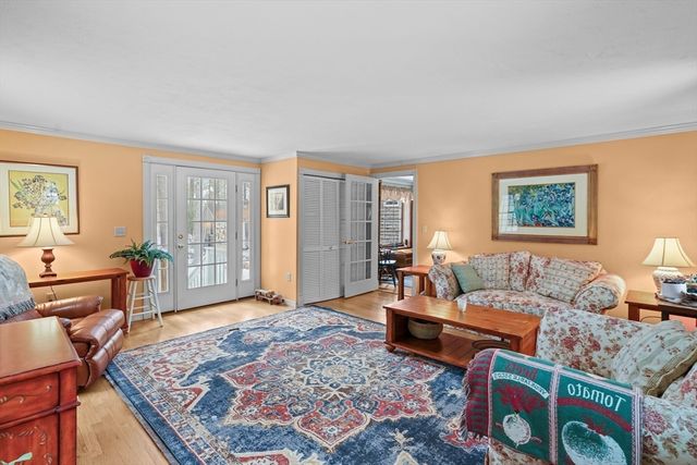 171 Pine St, Duxbury, MA 02332