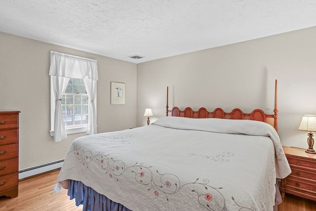 171 Pine St, Duxbury, MA 02332