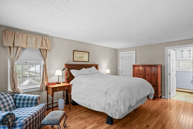 171 Pine St, Duxbury, MA 02332