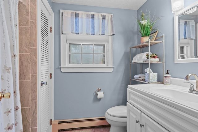 171 Pine St, Duxbury, MA 02332