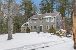 171 Pine St, Duxbury, MA 02332