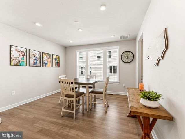 2841 HOKIE LN, Alexandria, VA 22306