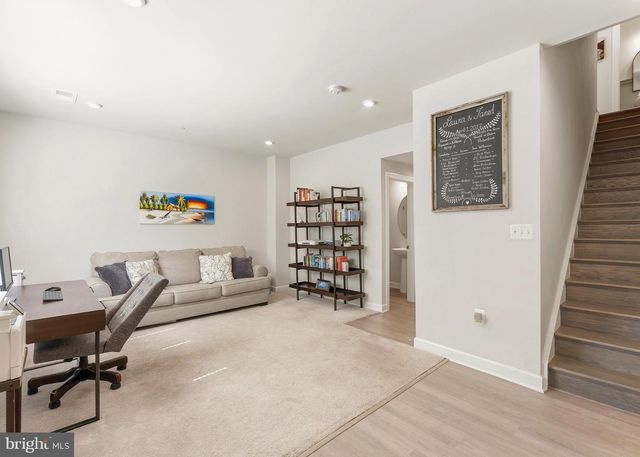 2841 HOKIE LN, Alexandria, VA 22306
