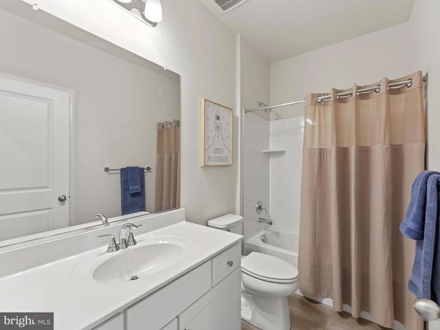 2841 HOKIE LN, Alexandria, VA 22306