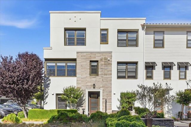 37523 Silverstreak Terrace, Fremont, CA 94536