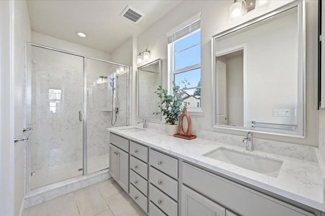 37523 Silverstreak Terrace, Fremont, CA 94536