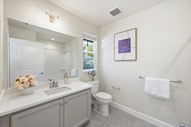 37523 Silverstreak Terrace, Fremont, CA 94536