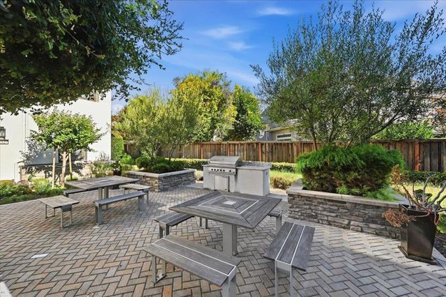37523 Silverstreak Terrace, Fremont, CA 94536