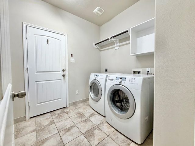 8002 Mesquite Hill Lane, Richmond, TX 77469