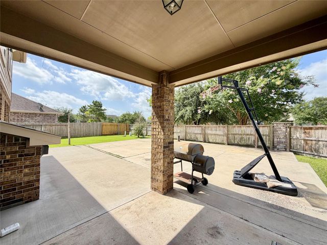 8002 Mesquite Hill Lane, Richmond, TX 77469
