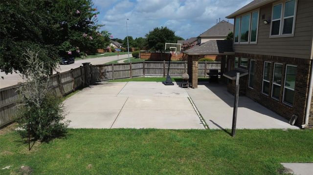 8002 Mesquite Hill Lane, Richmond, TX 77469