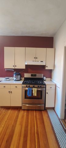 317 Saint Paul Street 1, Brookline, MA 02446