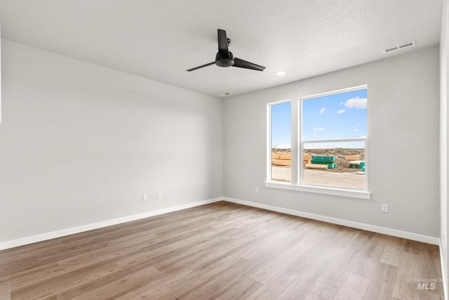 6741 S Harvest Cove Ave, Boise, ID 83709