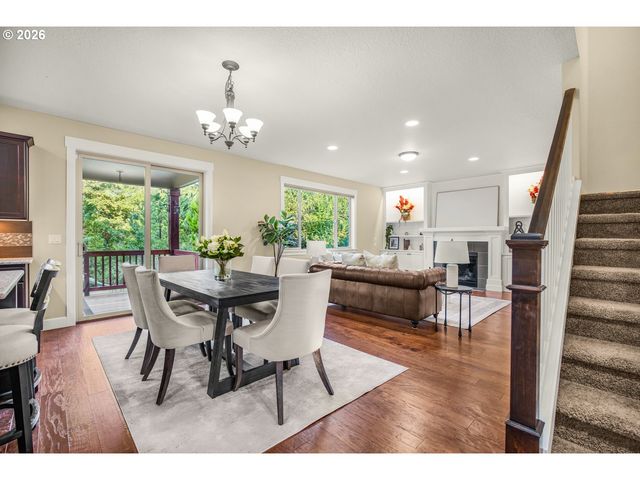 8034 Sw 195TH Ave, Beaverton, OR 97007
