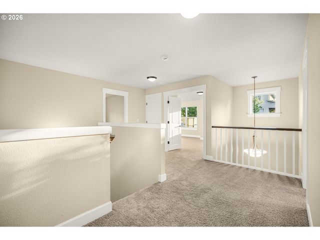8034 Sw 195TH Ave, Beaverton, OR 97007