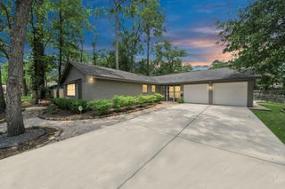 24 Woody Creek Drive, Conroe, TX 77301