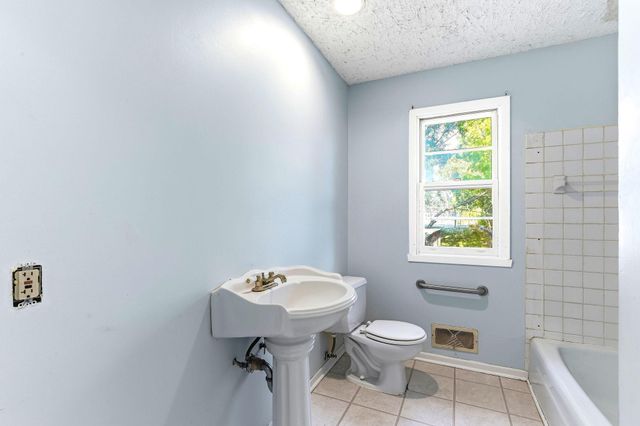 4383 Garden Trail, Eagan, MN 55123