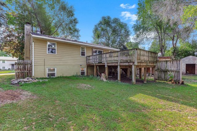 4383 Garden Trail, Eagan, MN 55123