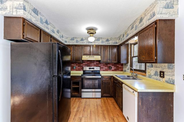 4383 Garden Trail, Eagan, MN 55123