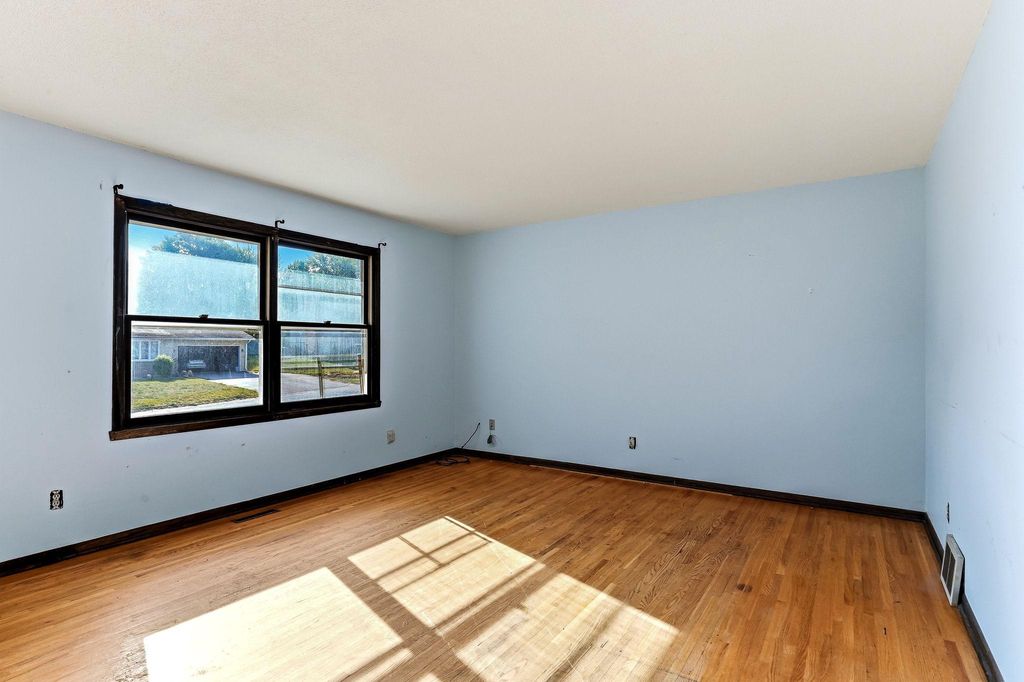 4383 Garden Trail, Eagan, MN 55123 — photo 4