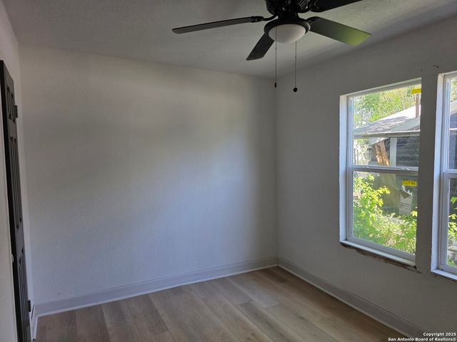 315 Muegge, San Antonio, TX 78202