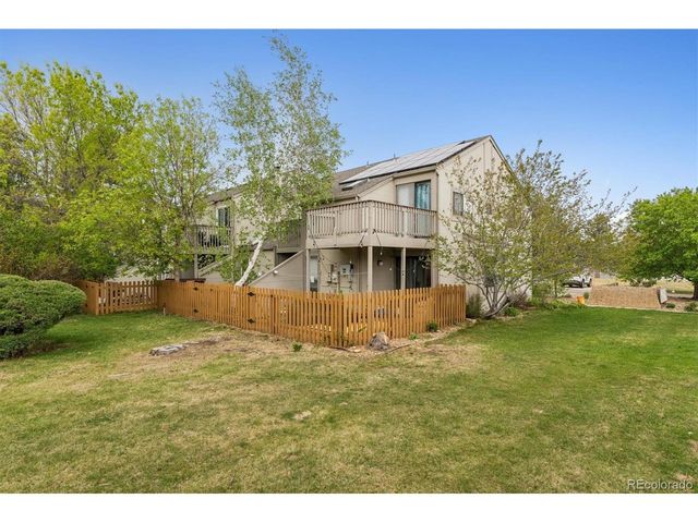 1039 E Moorhead Cir, Boulder, CO 80305