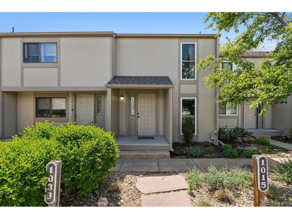 1039 E Moorhead Cir, Boulder, CO 80305