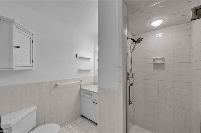 1224 Lawrence Grey DR, Virginia Beach, VA 23455