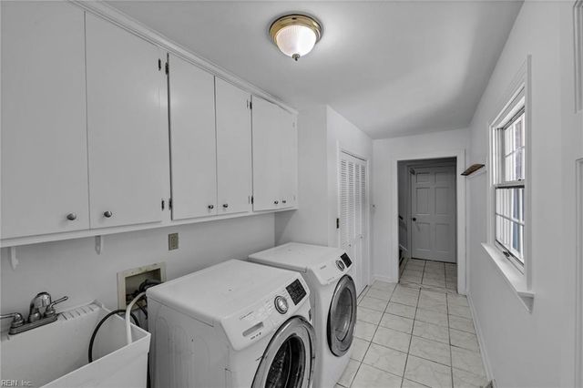 1224 Lawrence Grey DR, Virginia Beach, VA 23455