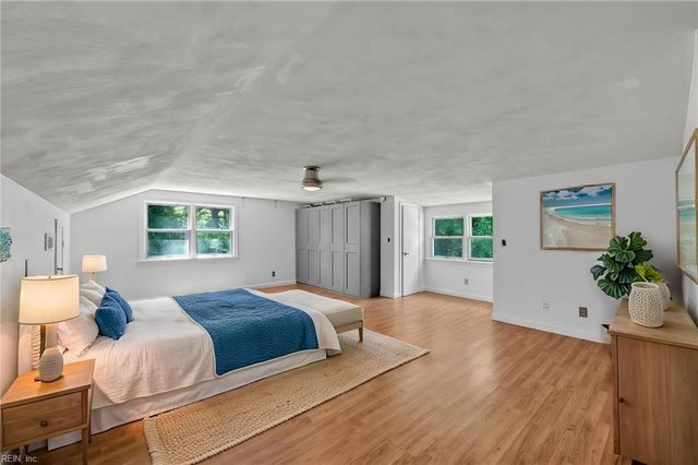 1224 Lawrence Grey DR, Virginia Beach, VA 23455