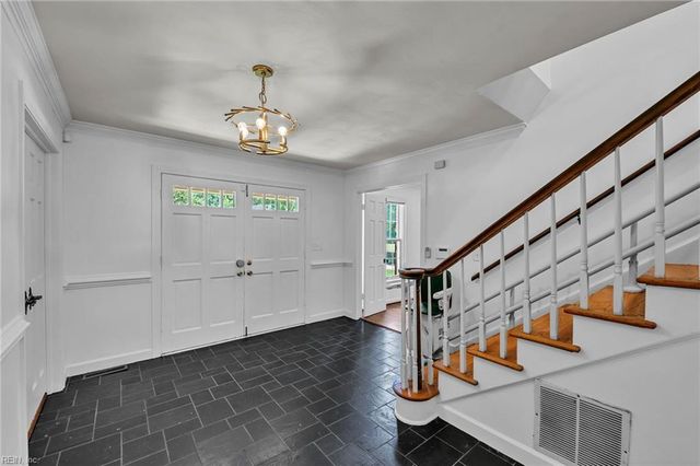 1224 Lawrence Grey DR, Virginia Beach, VA 23455