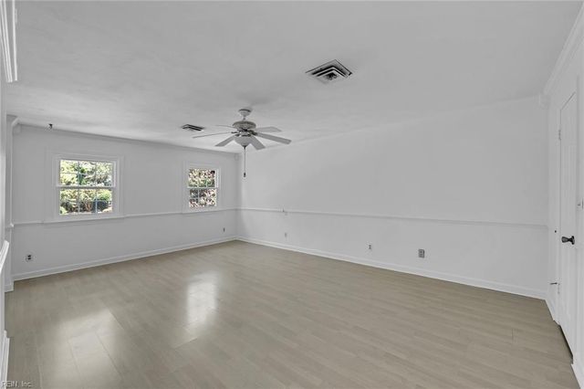 1224 Lawrence Grey DR, Virginia Beach, VA 23455