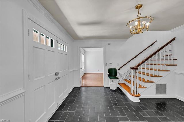1224 Lawrence Grey DR, Virginia Beach, VA 23455