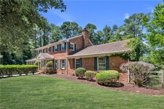 1224 Lawrence Grey DR, Virginia Beach, VA 23455