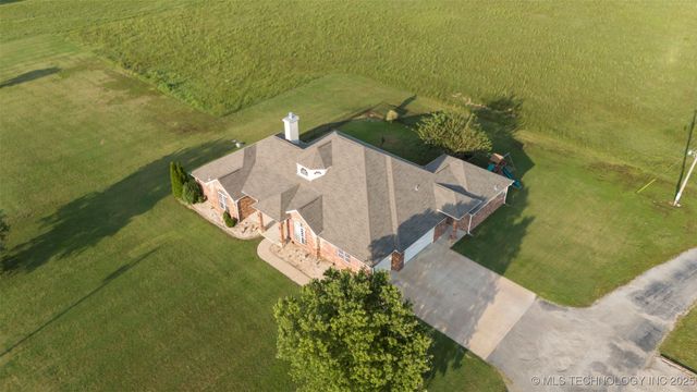 24946 S 4370 Road, Vinita, OK 74301