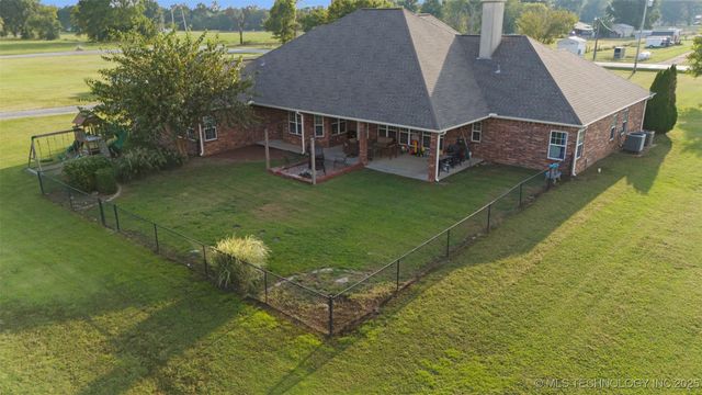 24946 S 4370 Road, Vinita, OK 74301