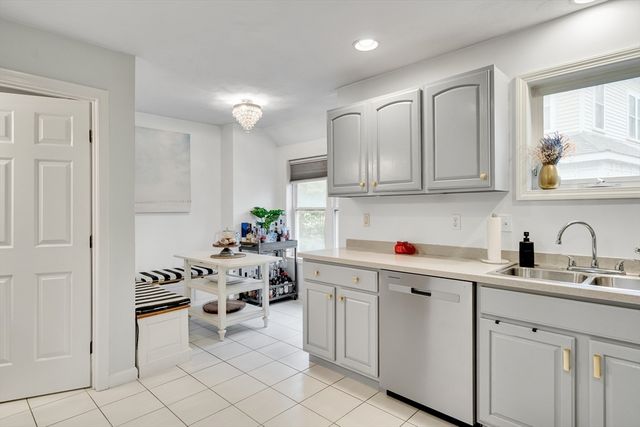 78 Summer St 5, Arlington, MA 02474